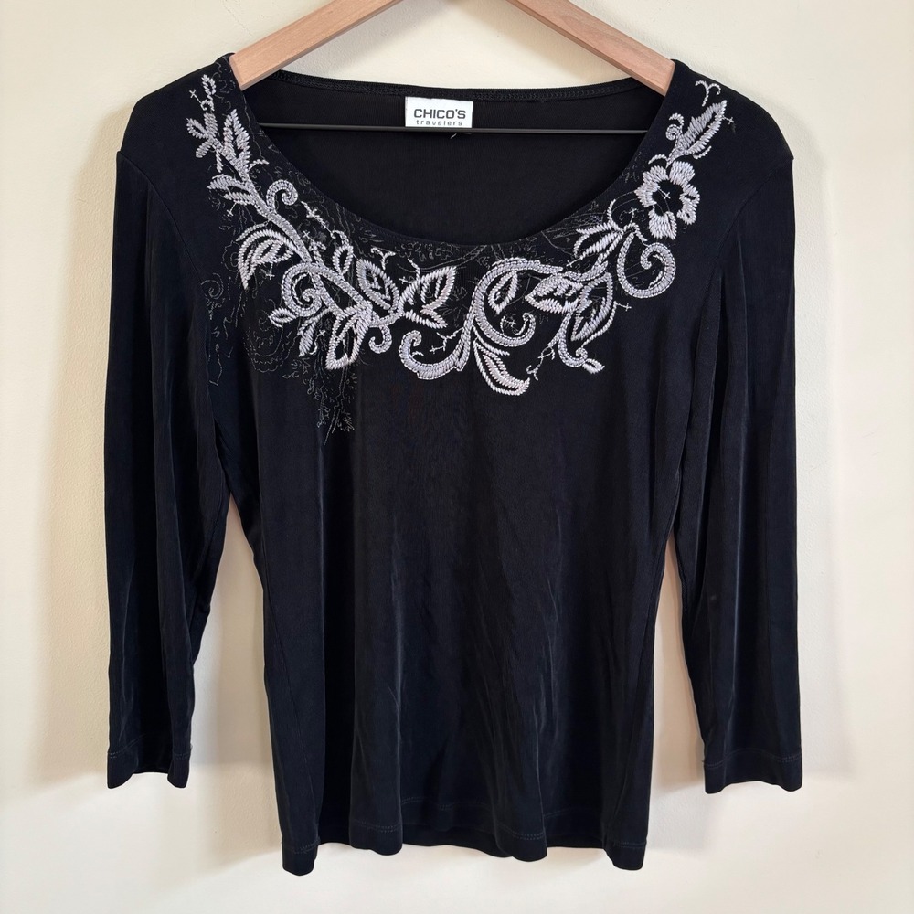 Chicos Travelers Black Embroidered Scoop Neck 3/4 Sleeve Top Size 0 Small